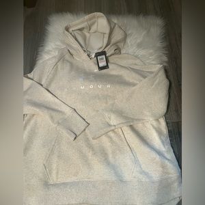 Under Armour Women  Hoody Size 2 X